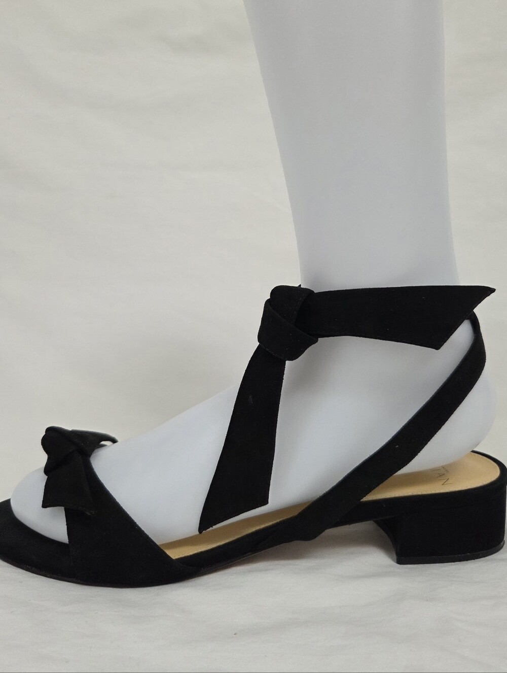 Alexandre Birman Clarita Low Heel Ankle Tie Sandals 39